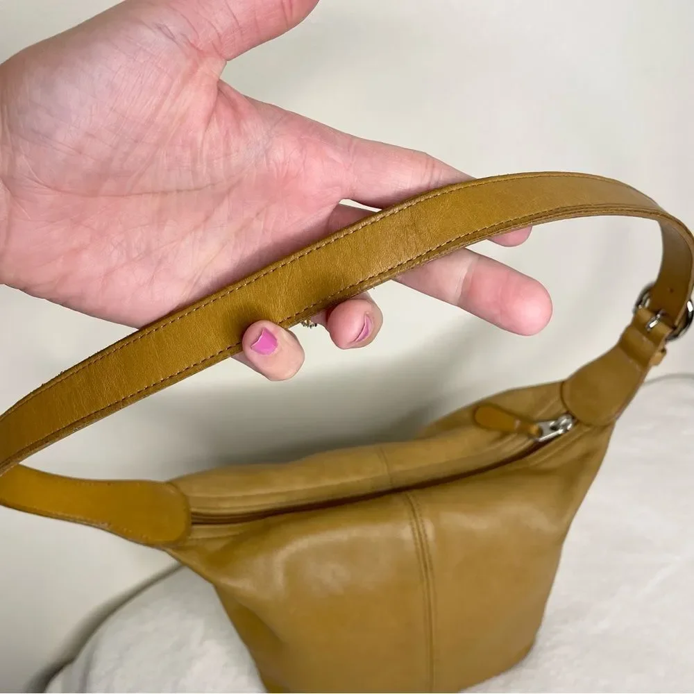Coach Soho Vintage Mini Bucket Bag Purse Handbag Leather 4148 Lightweight Toffee